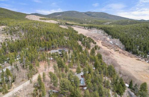 34 Acre Escape Games Hiking Pool Table Bicycles - Foto 59