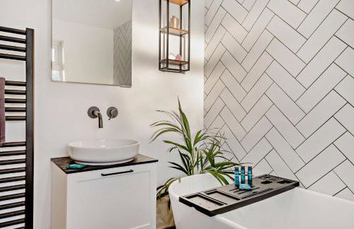 Rockford Cottage 3 Bed Modern New Forest House with Garden - Foto 4