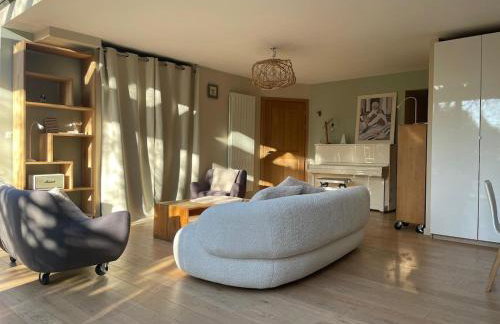 Glass and wood designer villa with garden in centertown - Foto 22