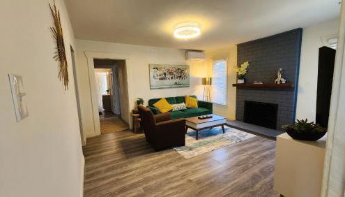 LAX House Near SoFi Stadium, Intuit Dome, YouTube Theater, The Kia Forum, Beaches - Photo 3