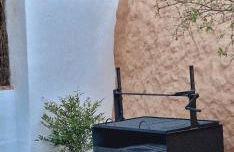 Cueva de la Higuera - Photo 16