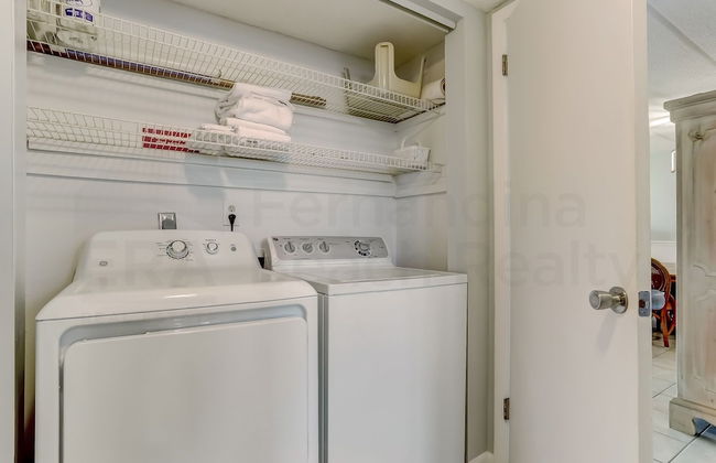 Convenience Direct Oceanfront Condo with Private Balcony by RedAwning - Photo 36