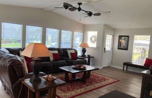 748P Z2b VILLAGE OF DEL MAR by REMAX Premier - Foto 18