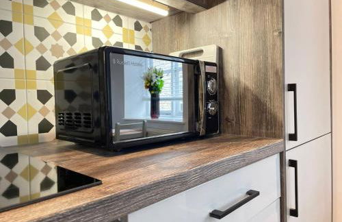 Exclusive 1 and 2 Bedroom Flats only 0,5 miles aw - Foto 62