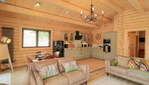 Coldmoor Lodge 6 - Photo 5