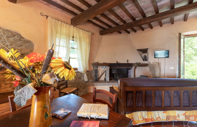 2 bedroom House in Cinigiano with private pool and garden - Photo 12