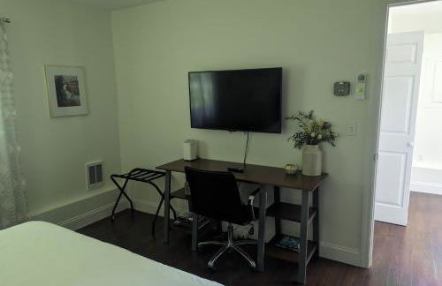 Tranquil Getaway Cottage in Charming, Bethel CT - Foto 22