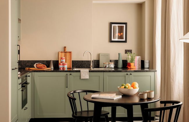 Native Kings Wardrobe, St Paul's - Foto 8