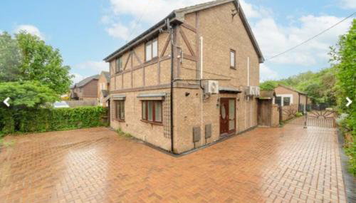 Extensive 4 bed close to Peterborough - Foto 1