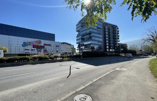 Lovely Modern Apartment in Skopje, North Macedonia - Photo 13