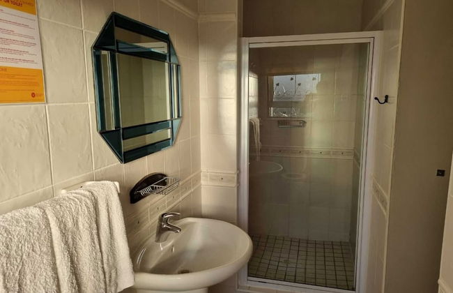 Savoy Lodge - Standard Double Room 7 - Foto 37