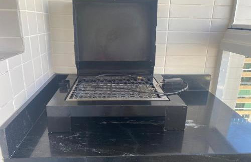 Apto com lazer completo, piscina, ar, mercadinho e pet friendly a 1 min da praia - Photo 12