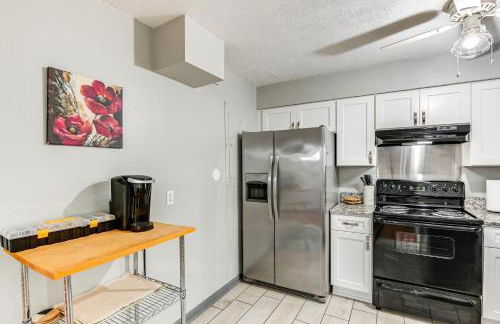 Cozy Nashville Getaway 11 Mi to Downtown! - Foto 8