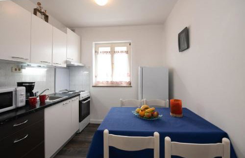 Ika Blue Studio - Photo 22