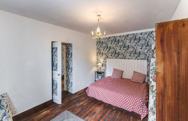 Traditional Holiday Home in Brinon sur Beuvron - Foto 2