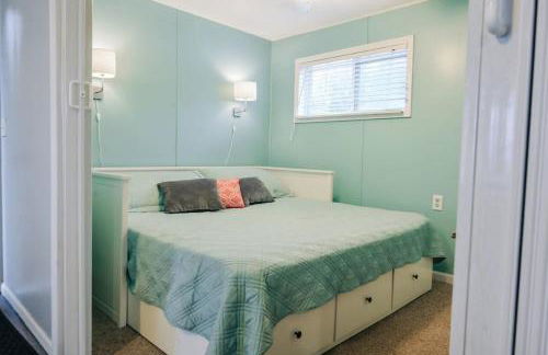 Beach Club of Oscoda Garden Cottage on the Lake - Foto 18