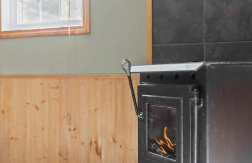 Cozy Home with Game Room and Fire Pit - Foto 34