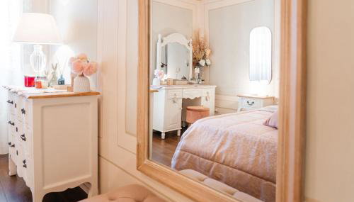 Ginevra Suite - Photo 4, towels, wardrobe