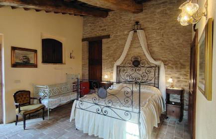 Borgo Storico Cisterna - Photo 83