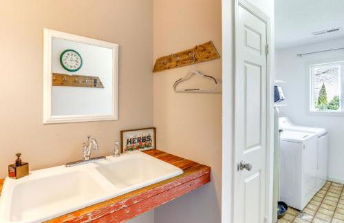 River Access and Gorgeous Views Pisgah Forest Home! - Foto 18