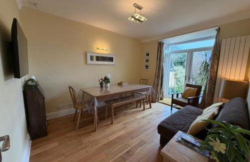 Luxury Beds Parking 2 Bathrooms 3 Large Bedrooms Nice Area - Foto 5