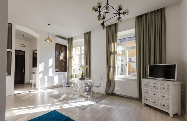 Baross Boutique Apartman Urban Rooms - Photo 3