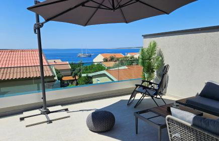 Blue Moon Apartment, now with Jacuzzi - Photo 11