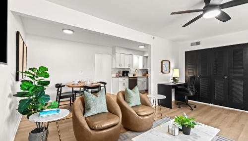 Stylish 1BR Upper Flat in Vibrant Royal Oak - Foto 2