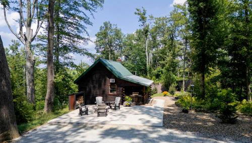 Honey Bear Cabin - Photo 2