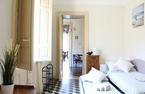 'ETNA HOME' 400mt SEA - Airport - Taormina & Netflix - Foto 17