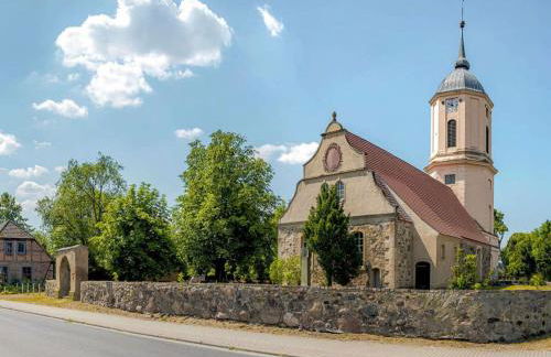 Pear - On the Fruit Tree - Foto 31
