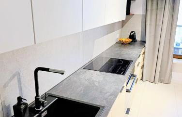 Spacious & Modern 3BR-2BA Apt - Foto 2