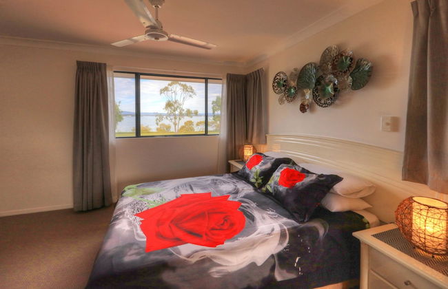 Dolphin Waters Tin Can Bay - Foto 4