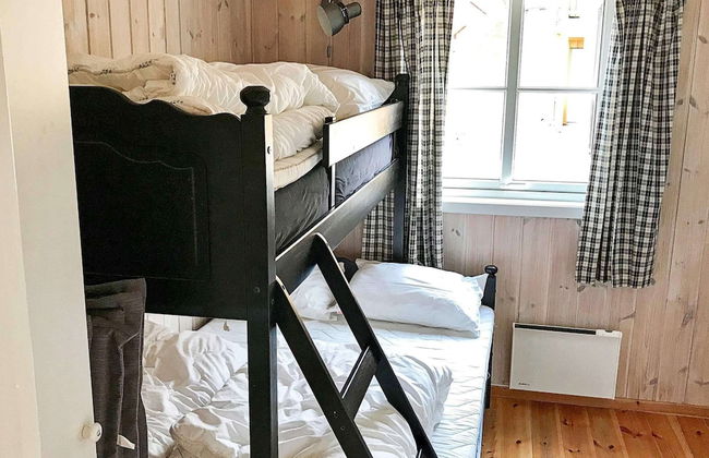 8 Person Holiday Home in Skulestadmo - Foto 3