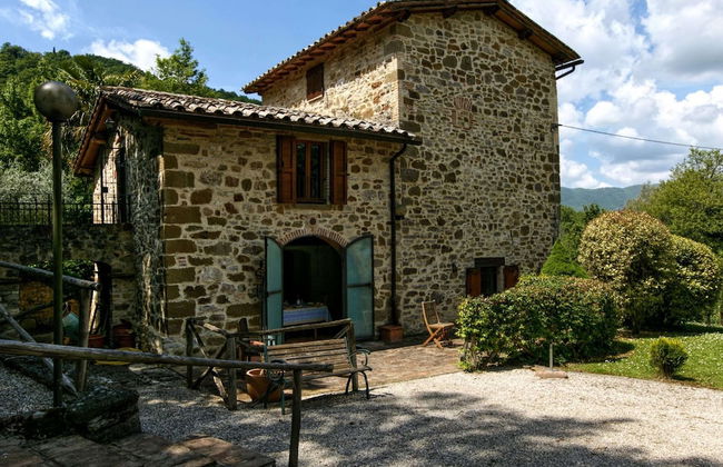 Holiday House with Pool & Large Garden Overlooking Lake near Tuscany - Photo 34