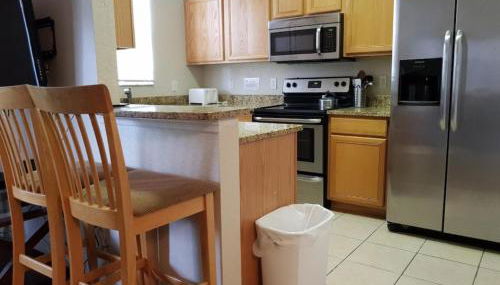 Davenport 4 Beds Sleeps 8 with Pool Gym & Spa - Foto 4, stove, pet friendly, minibar