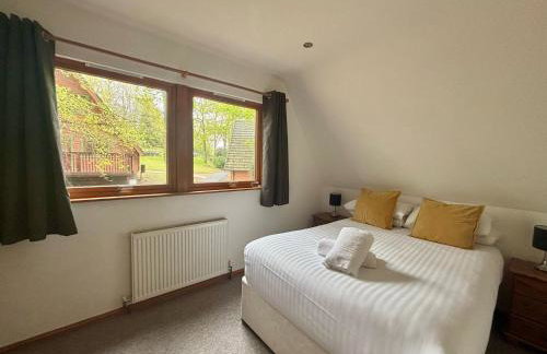 Acorn Lodge for Six with Hot Tub - Devon - Foto 10