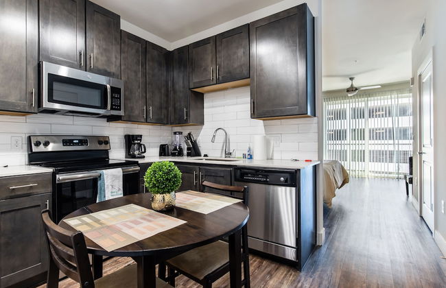 StayOvr at Legacy West - Windrose - Foto 29