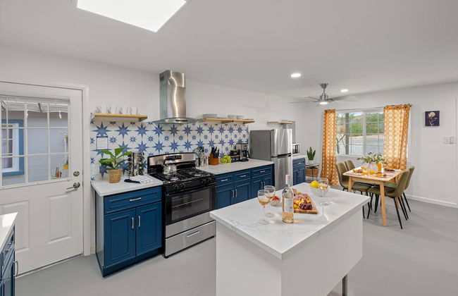 Fable by Avantstay 2 Unique Spaces w Bowling Hot Tub Fire Pit Large Yard - Photo 14