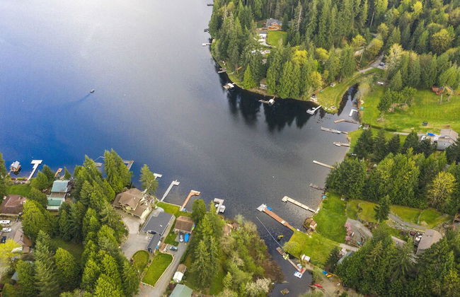 Idyllic Lakeside Getaway - Hidden Gem - Foto 40