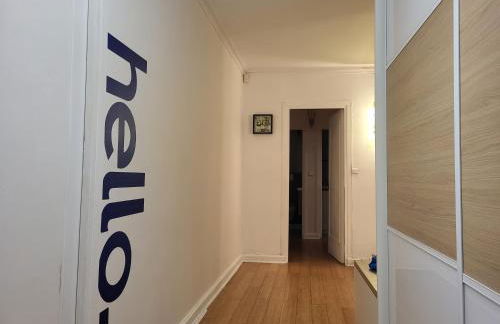 Spacious and comfortable apartment - Perfect for families & friends - near public transportation - Foto 5