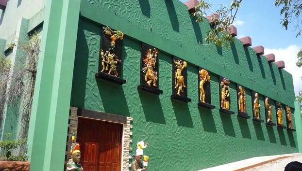 Escursione a Cihuatán e al Museo Tesak - Foto 4, Museo Tesak