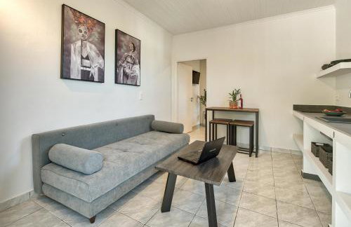 Marea Luxury Suites - Photo 54