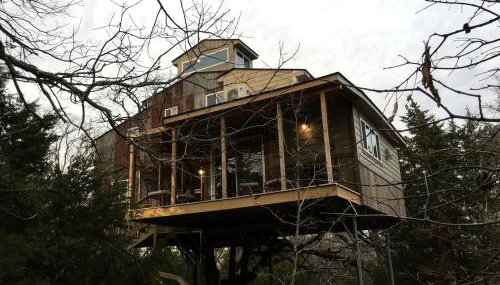 Luxury Tree House Rental in Lindale Ideal for Glamping in Texas - Foto 1