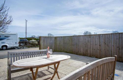 Ridgeway Hideaway - 1 Bedroom Holiday Home - Manorbier - Foto 10