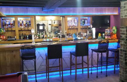 Saracens Head Old Function Room - Foto 24