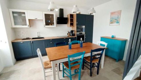 Maison Ker Losa à Saint Guénolé proche plage Pors Carn - Photo 2, stove