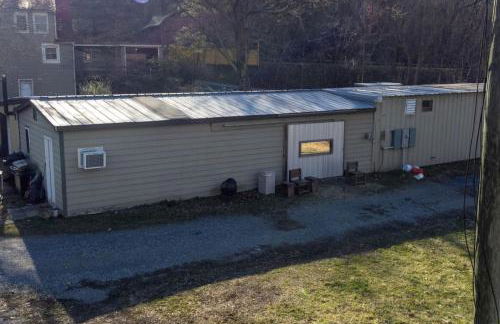 Riverfront Home (Apartment and Bar) - Foto 19