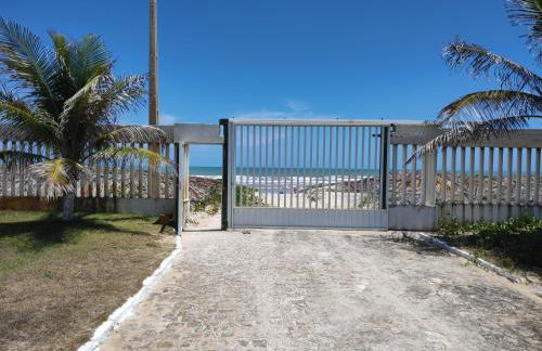 Casa de praia condomínio fechado, frente para o mar - Foto 23