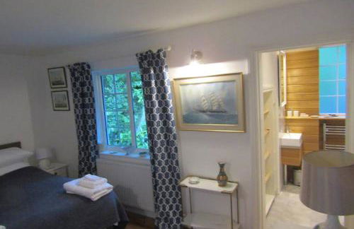 Lovely Spacious Cottage Near The Coast - Foto 2